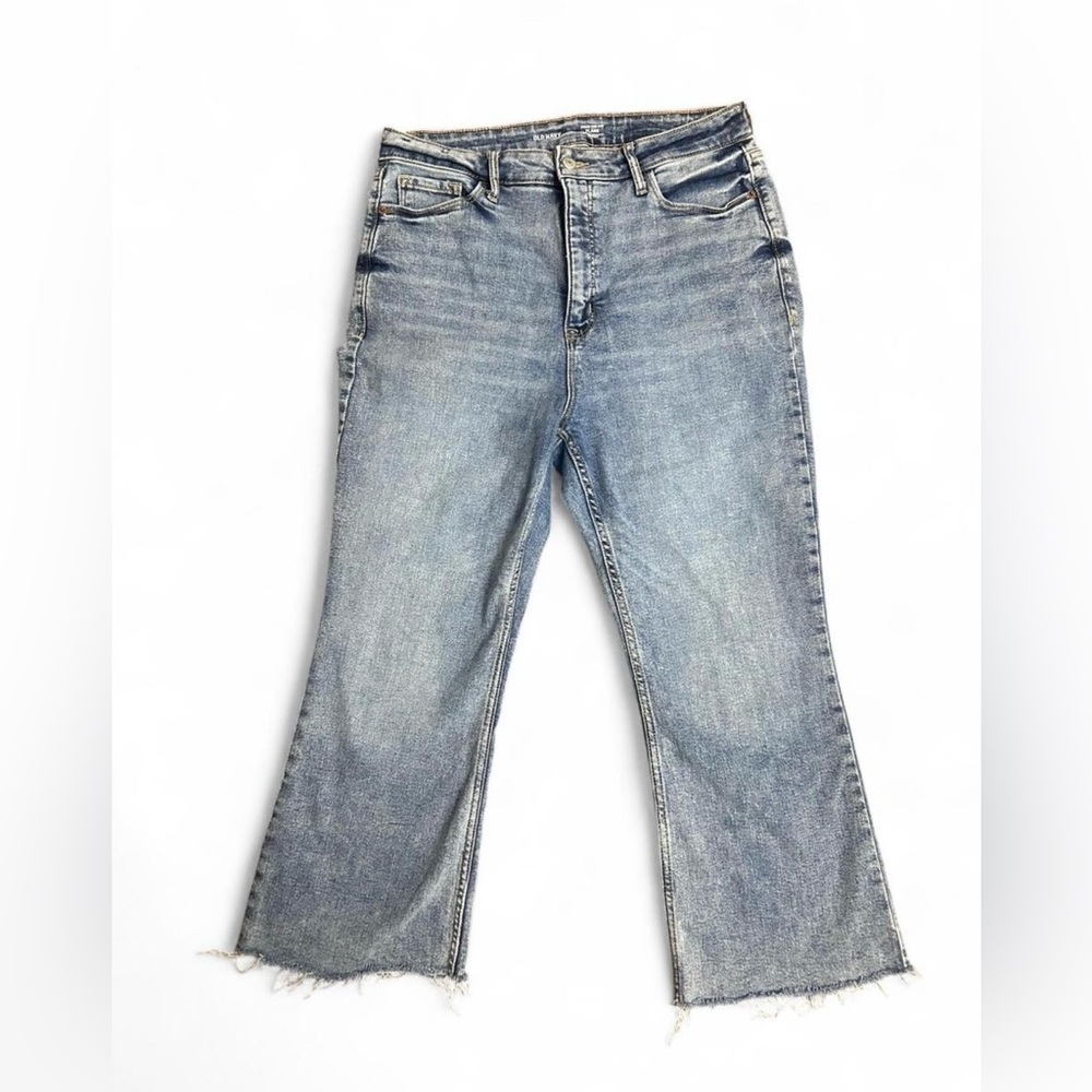 Old Navy Higher High-Rise Flare Pants Women’s Size 12 Super Smooth Pockets
